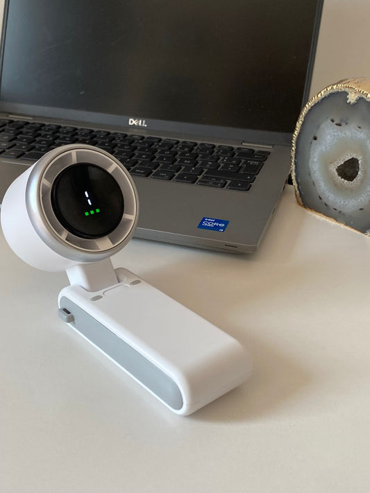 🌬️ Mini Ventilateur Portable – Fraîcheur Instantanée